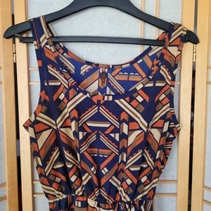 Geometric dress medium